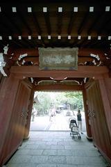 深大寺の門